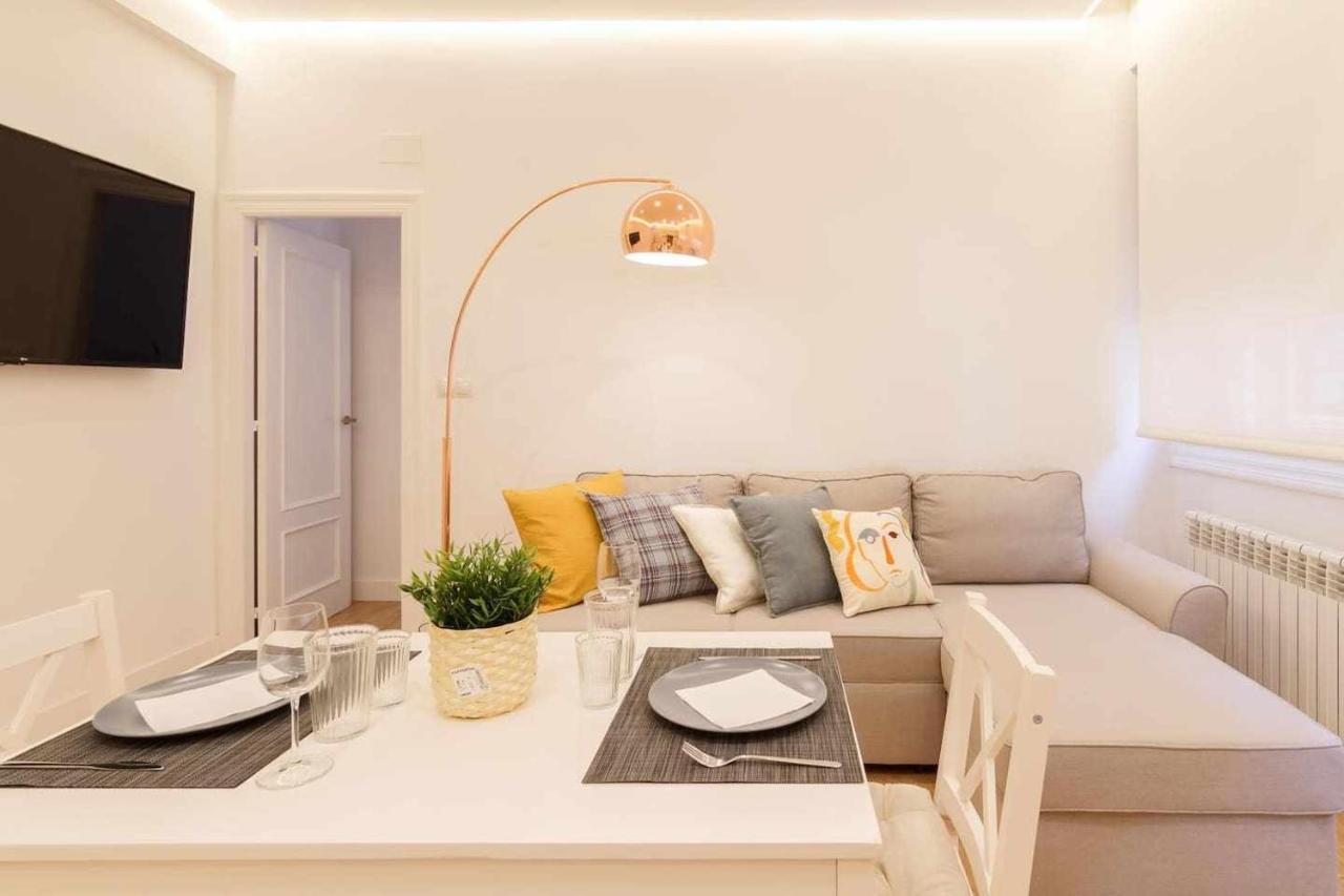 Apartamento reformado con encanto by TheUrbanHosts Bilbao Exterior foto